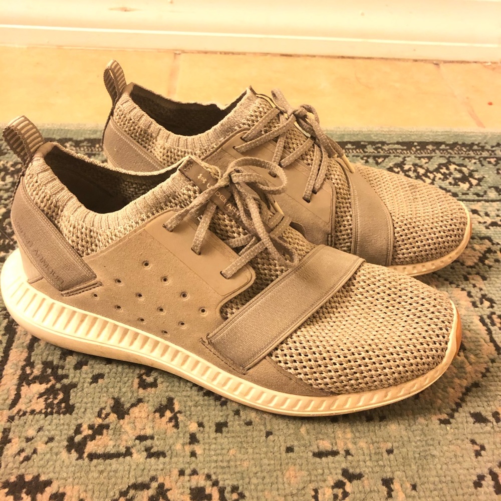 Under Armour Trainer shoes size 7